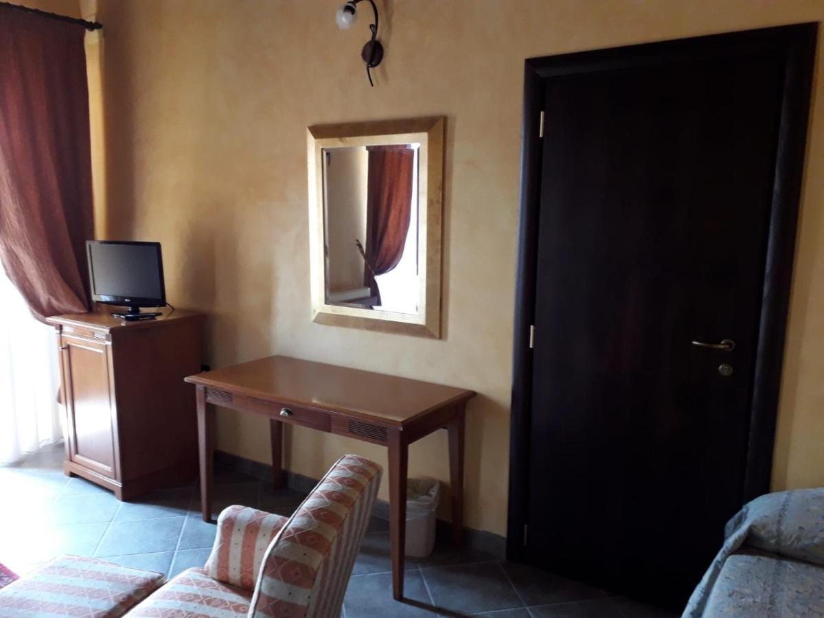 Palazzo Marzano Hotel บรีอาติโก ภายนอก รูปภาพ