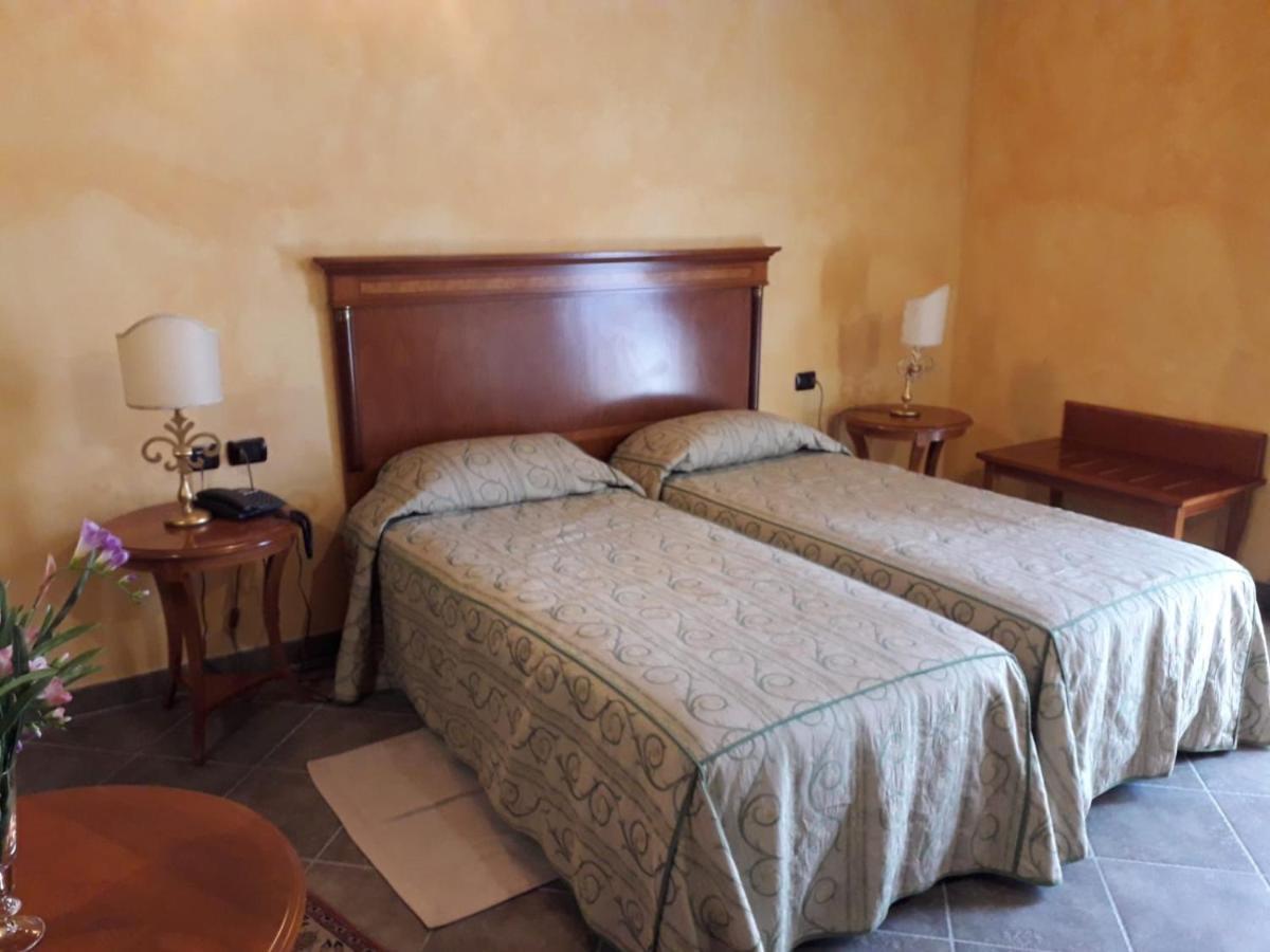Palazzo Marzano Hotel บรีอาติโก ภายนอก รูปภาพ